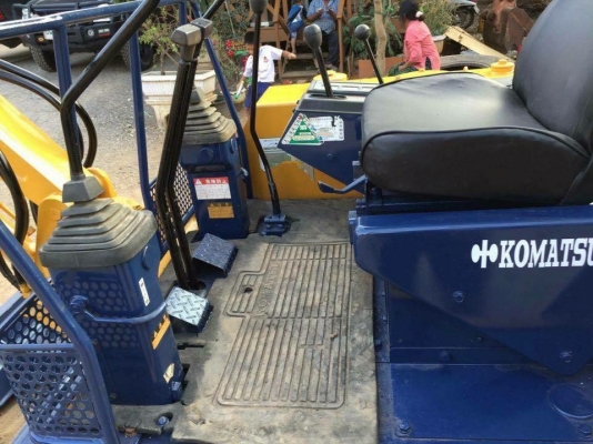 ขายด่วน KOMATSU PC 20-6 สภาพพร้อมใช้งาน ขายด่วน KOMATSU PC 20-6 สภาพพร้อมใช้งาน