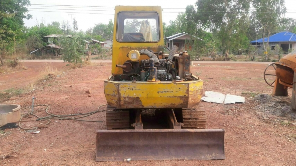 ขายรถแบคโฮ NISSAN N45 เครื่องอีซูซุ ปั๊มดี ช่วงล่างดี ราคา 115000