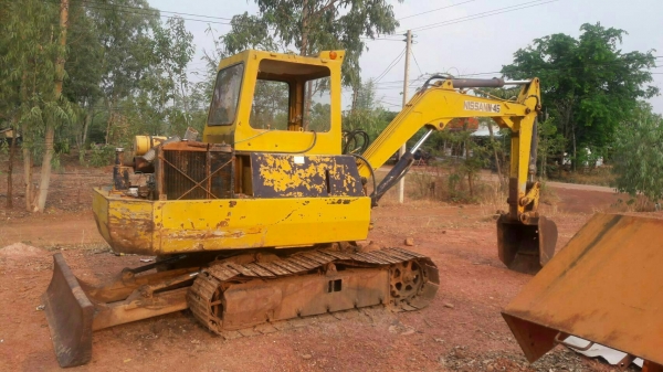 ขายรถแบคโฮ NISSAN N45 เครื่องอีซูซุ ปั๊มดี ช่วงล่างดี ราคา 115000