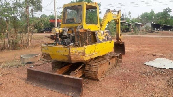 ขายรถแบคโฮ NISSAN N45 เครื่องอีซูซุ ปั๊มดี ช่วงล่างดี ราคา 115000