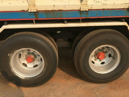 ขายหางพ่วงดัมพ์อู่ไทยเทรลเลอร์ 3 เพลาแท้ ยาว 6.30 เมตร ราคา  265000 อีกหางราคา 290000