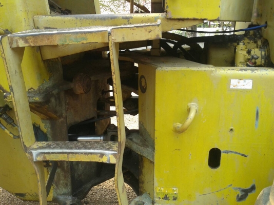 Komatsu510 เอวอ่อน สวยพร้อมใช้ เครื่องเดิม