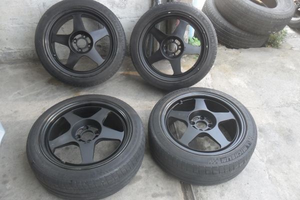 ล้อแท้17นิ้ว4รู100กว้าง7.5ET40 พร้อมยาง สวยๆ 4 ล้อ ราคา 6900 บาท