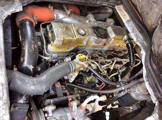 MITSUBISHI รถบรรทุก 4 ล้อ 2006