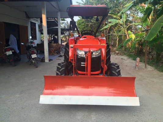 ขายรถไถคูโบต้า L3608(4WD)2เพลา ขายพร้อมอุปกรณ์ชุดใบมีดดันดินหน้าและโลเตอร์รีจอบหมุน รถสวย ใช้งาน 488 ชม. ราคา 298,000 บาท สนใจโทร 081-9136451 หรือ ขอดูรูปได้ทาง line:bow6451 ค่ะ #บริการจัดส่งฟรีทั่วประเทศ