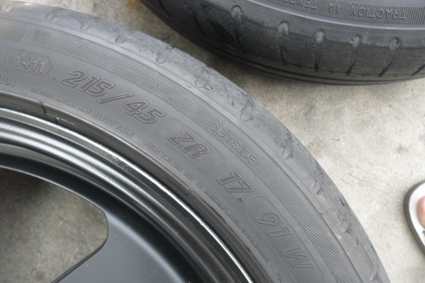 ล้อแท้ขอบ17นิ้ว4รุ100 กว้าง7.5ET40 พร้อมยาง สวยๆ 4 ล้อ ราคา 6900 บาท