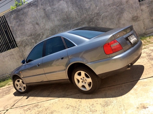AUDI A4 2.4 V6 1998