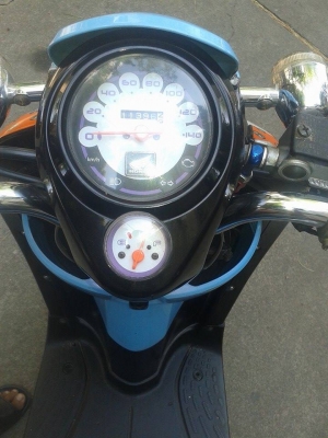 ขายลูกเดียว scoopy i หัวฉีด ปี2011 เครื่องดี ชุดโอนครบ