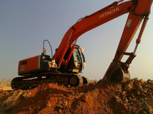 ขายรถแบคโฮ HITACHI ZX200-3 เอกสารเล่มทะเบียน 10000 ชม.ราคา 1480000