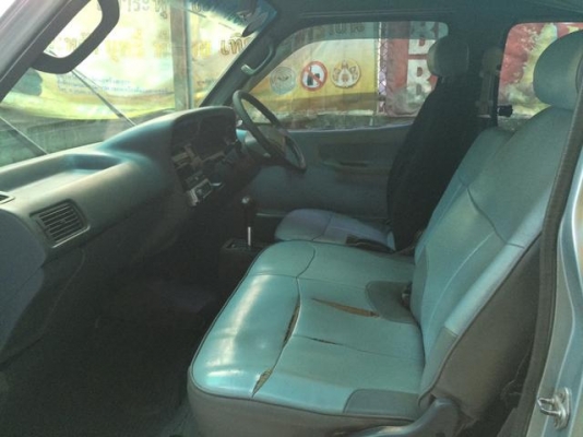 TOYOTA HIACE หัวจรวด สภาพสวย หลังคาสูง เครื่องแน่น พร้อมใช้งาน