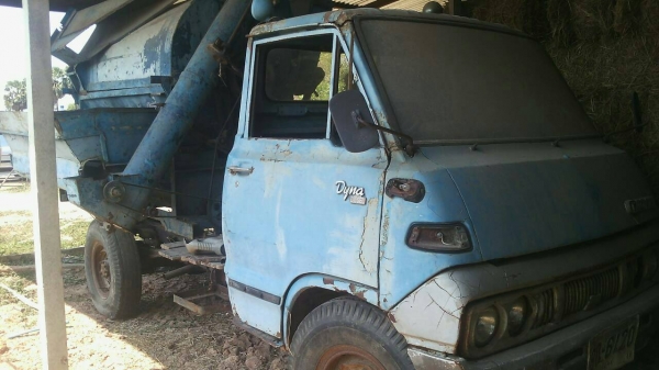 ขาย 4ล้อ  โตโยต้า วางเครื่อง อิซูสุ 85 แรง  เอกสารพร้อมโอน