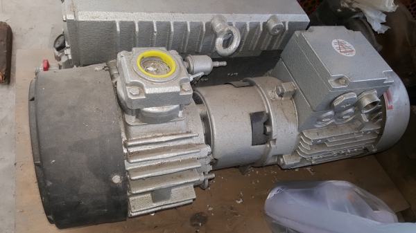 ขายปั๊มแวคคั่มของเยอรมัน 80,000 บาท ขายปั๊มแวคคั่มของเยอรมัน 80,000 บาท