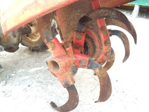 รถพรวนดินเดินตาม  YANMAR   YK400 รหัสสินค้า : 80903707 ติดต่อ Tel.086-8150487 www.nihonmono.com