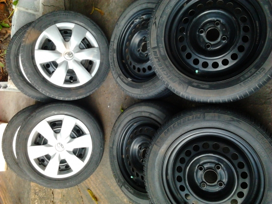 กะทะพร้อมยางขอบ15 4รู100 ชุดละ1600บาท ของมีเรื่อยๆ