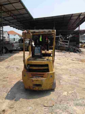 ขาย รถโฟล์คลิฟท์ พร้อมใช้งานราคาถูก