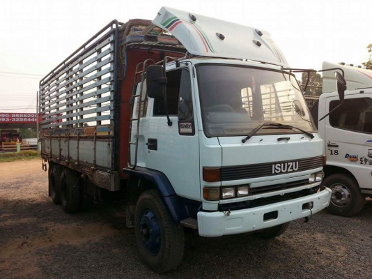 ขายรถ10ล้อ1เพลา ร็อกกี้175แรง FVM12MY เอกสารพร้อมโอน สนใจโทร 090-8588220คุณนะ 093-3258446คุณบิว หรือเข้าดูสินค้าอื่นๆได้ที่ www.truck.in.th/498 หรือเพจFacebook ณรงค์ ซื้อขายรถมือสอง (เว็บไซต์ส่วนตัว) หรือFacebook คุณนะ รถบรรทุก