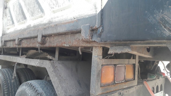 ขายรถบรรทุก 10 ล้อดัมพ์ ISUZU DECA 270 แรงม้าปี 2551 ราคา 1650000 ขายรถบรรทุก 10 ล้อดัมพ์ ISUZU DECA 270 แรงม้าปี 2551 ราคา 1650000