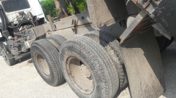 ขายรถบรรทุก 10 ล้อดัมพ์ ISUZU DECA 270 แรงม้าปี 2551 ราคา 1650000 ขายรถบรรทุก 10 ล้อดัมพ์ ISUZU DECA 270 แรงม้าปี 2551 ราคา 1650000