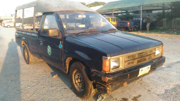 กระบะนิสสัน big m ตอนเดียว