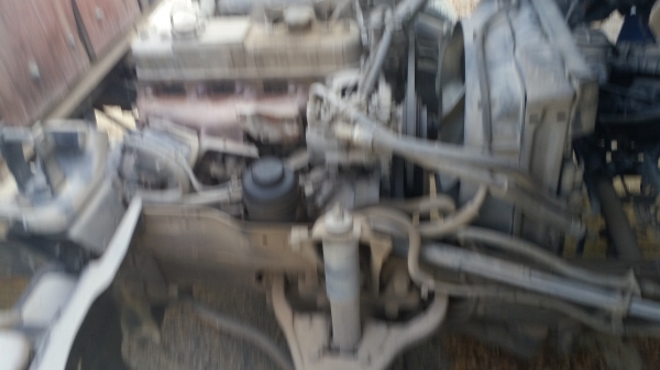 รถบรรทุก NKR เป็นรถประกอบ 4ล้อ ยาว 4.20 เมตร เครื่อง 85 แรงม้า ขายพร้อมเทรนเลอร์ บรรทุกแม็คโครเล็ก ราคา 380000 บาท