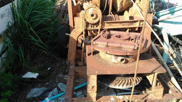 ขายหกล้อ รถดั้มเปอร์ เครื่องเจาะบาดาล รถตู ขายหกล้อ รถดั้มเปอร์ เครื่องเจาะบาดาล รถตู