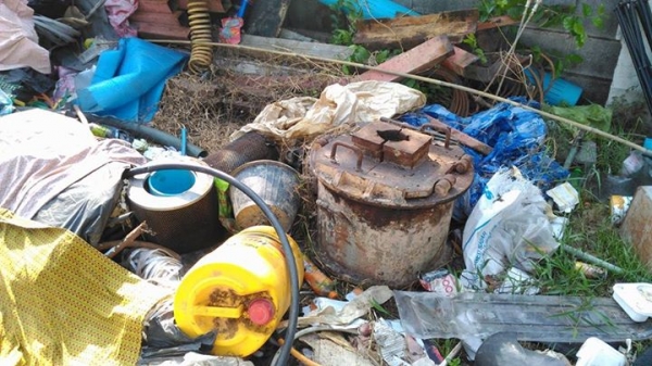 ขายหกล้อ รถดั้มเปอร์ เครื่องเจาะบาดาล รถตู ขายหกล้อ รถดั้มเปอร์ เครื่องเจาะบาดาล รถตู