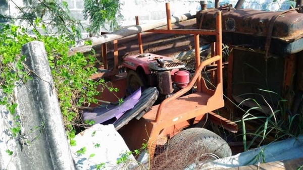 ขายหกล้อ รถดั้มเปอร์ เครื่องเจาะบาดาล รถตู ขายหกล้อ รถดั้มเปอร์ เครื่องเจาะบาดาล รถตู