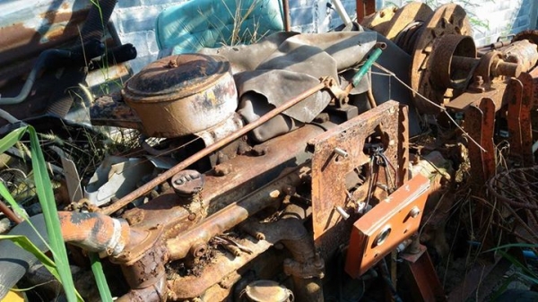 ขายหกล้อ รถดั้มเปอร์ เครื่องเจาะบาดาล รถตู ขายหกล้อ รถดั้มเปอร์ เครื่องเจาะบาดาล รถตู