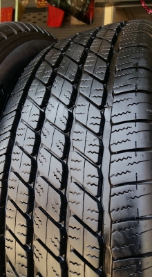 ขายล้อแม็ก vigo/fortuner 17" ยางปี15  สนใจติดต่อ ตาเล็ก ล้อและยางครับ 081-3747940