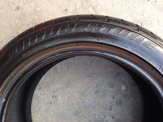 ยาง Bridgstone 195-50-15 ปี 13 ครบชุด 4 เส้น 3000  สภาพสวยๆไม่มีปะไม่บวมดอกยางเหลือเยอะ เอาไปวิ่งกันใด้อีกยาวค่ะ