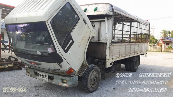 ขายด่วน รถบรรทุก 6 ล้อ HINO ซุปเปอร์เสี่ย  รถห้างแท้  120 แรง ยาว 5 M  สภาพเดิมๆ สวยพร้อมใช้ ราคาสุดคุ้ม