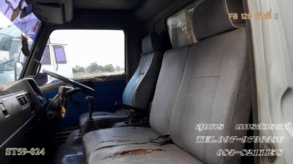 ขายด่วน รถบรรทุก 6 ล้อ HINO ซุปเปอร์เสี่ย  รถห้างแท้  120 แรง ยาว 5 M  สภาพเดิมๆ สวยพร้อมใช้ ราคาสุดคุ้ม