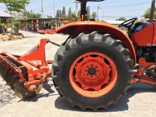 รถไถมือสองราคาถูกm6040. คูโบต้า. kubpta. ราคาเพียง520000บาทเท่านั้น