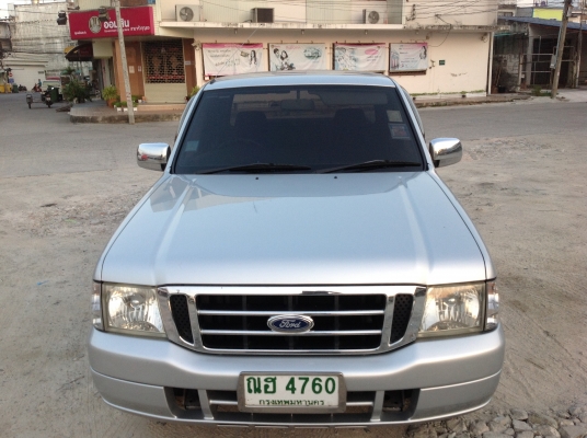 ฟอดเรนเจอ ปี2005 โอเพ่นแค็ป สภาพนี้หายากแล้วครับ จอดในร่มตลอด