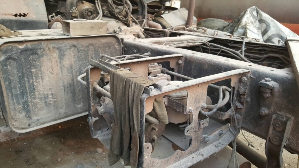 ขาย หัวคัสซี 10 ล้อ 2 เพลา ISUZU SRZ441 พร้อมโม่ 5 คิว เครื่องยนต์ 10PE1 320 แรงม้า เกียร์ใหญ่ คัสซีมีบวมหน่อย เอกสารเล่มทะเบียนครบ ราคาต่อรองได้