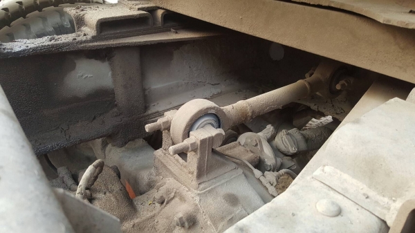 ขาย หัวลาก HINO FM221 พร้อมหางเซมิดั้ม ยาว 7.50 เมตร อู่ ช ทวี เครื่อง EP100 โบอินเตอร์ 285 แรงม้า เกียร์ใหญ่ คัสซีสวยตลอดเส้น ช่วงล่างแน่น ทะเบียนเต็มพร้อมโอน