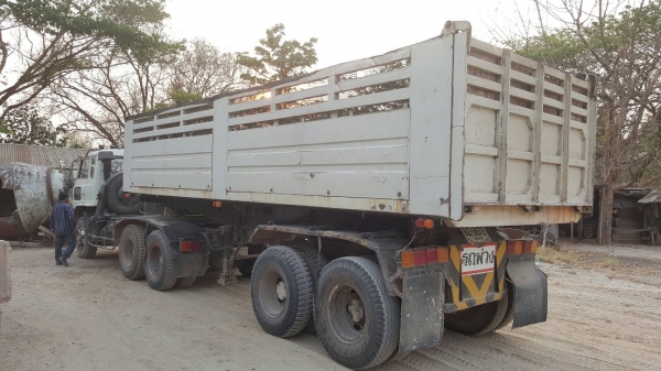 ขาย หัวลาก HINO FM221 พร้อมหางเซมิดั้ม ยาว 7.50 เมตร อู่ ช ทวี เครื่อง EP100 โบอินเตอร์ 285 แรงม้า เกียร์ใหญ่ คัสซีสวยตลอดเส้น ช่วงล่างแน่น ทะเบียนเต็มพร้อมโอน