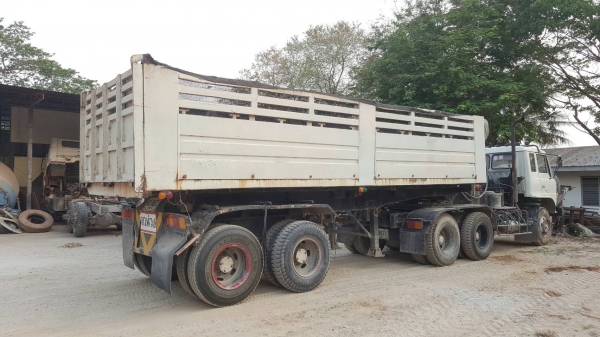 ขาย หัวลาก HINO FM221 พร้อมหางเซมิดั้ม ยาว 7.50 เมตร อู่ ช ทวี เครื่อง EP100 โบอินเตอร์ 285 แรงม้า เกียร์ใหญ่ คัสซีสวยตลอดเส้น ช่วงล่างแน่น ทะเบียนเต็มพร้อมโอน