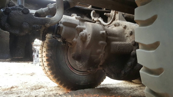 ขาย หัวลาก HINO FM221 พร้อมหางเซมิดั้ม ยาว 7.50 เมตร อู่ ช ทวี เครื่อง EP100 โบอินเตอร์ 285 แรงม้า เกียร์ใหญ่ คัสซีสวยตลอดเส้น ช่วงล่างแน่น ทะเบียนเต็มพร้อมโอน