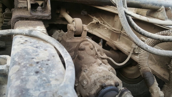 ขาย หัวลาก HINO FM221 พร้อมหางเซมิดั้ม ยาว 7.50 เมตร อู่ ช ทวี เครื่อง EP100 โบอินเตอร์ 285 แรงม้า เกียร์ใหญ่ คัสซีสวยตลอดเส้น ช่วงล่างแน่น ทะเบียนเต็มพร้อมโอน