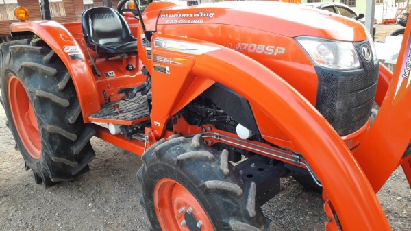 ขายรถไถคูโบต้าL4708spพร้อมดันหน้าเล่มทะเบียนพร้อมโอนคับราคาเบาๆ395,000.