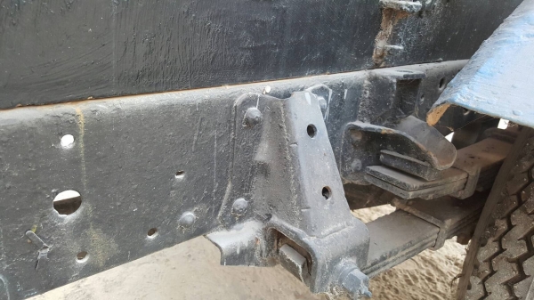 ขายตามสภาพ รถโม่ปูน 2.5 คิว ISUZU NKR ไม่มีทะเบียน เครื่อง 4BE1 110 แรงม้า คัสซีสวยตลอดเส้น แต่งเกียร์สั้น ปั้มไฮดรอริคเสีย ราคาคุยกันได้ครับ