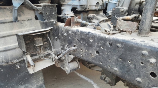 ขายตามสภาพ รถโม่ปูน 2.5 คิว ISUZU NKR ไม่มีทะเบียน เครื่อง 4BE1 110 แรงม้า คัสซีสวยตลอดเส้น แต่งเกียร์สั้น ปั้มไฮดรอริคเสีย ราคาคุยกันได้ครับ