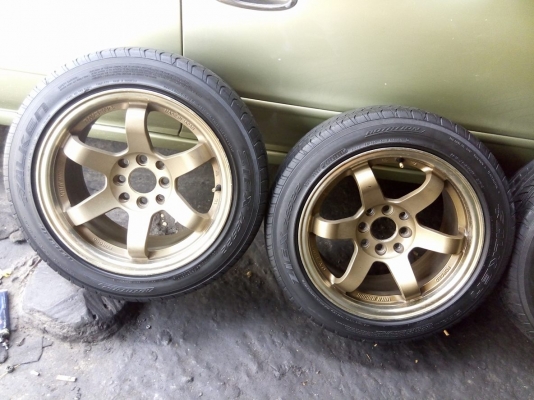 TE37 ขอบ 15 กว้าง 8 ใส่รถ 4 รู 100 และ 114 พร้อมยาง