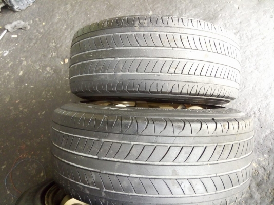 TE37 ขอบ 15 กว้าง 8 ใส่รถ 4 รู 100 และ 114 พร้อมยาง