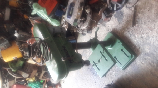 ขาย !! สว่านแท่นฮิตาชิ.ขนาดกลาง สภาพพร้อมใช้งาน