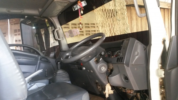 รถพร้อมใช้สภาพดียางเต็มแอร์เย็น รถพร้อมใช้สภาพดียางเต็มแอร์เย็น