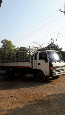 ขายรถ 6 ล้อ ร็อคกี้