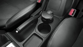 ที่เขี่ยบุหรี่ รถมิตซูบิชิ ไทรทัน แท้ติดรถ