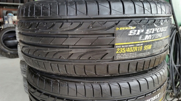 235 40 18 Dunlop Lm704ยางใหม่ ปี13